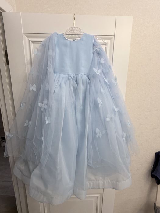 Нарядное платье для девочек