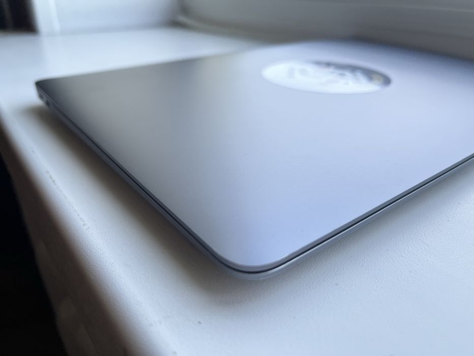 Macbook Air m1 256gb 2020 84%акб Срочно