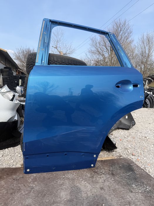 Врата Mazda CX-5 2012 год.-