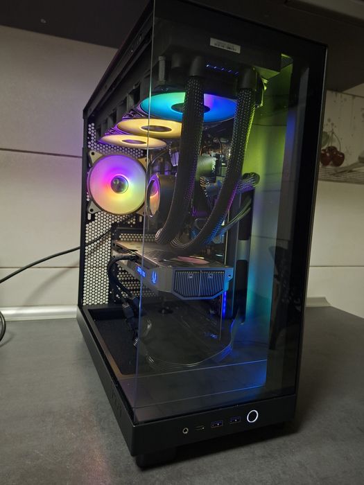 PC 9800x3d cu RTX 5070 DDR5