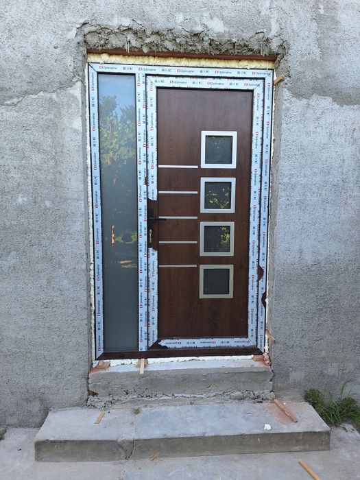 Tamplarie pvc cu geam termopan sau tripan