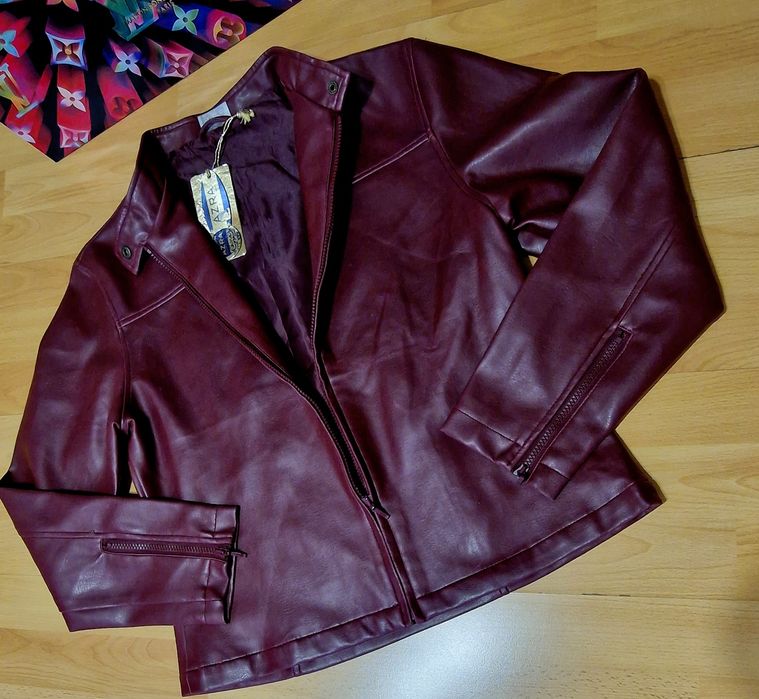Jacheta dama piele eco Burgundia,super preț