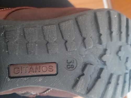 Ghete îmblănite din piele naturala Gitanos marimea 38