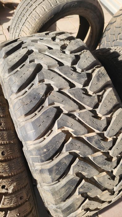 Toyo MT грязевая 33"12.5"20 и 305"55"20