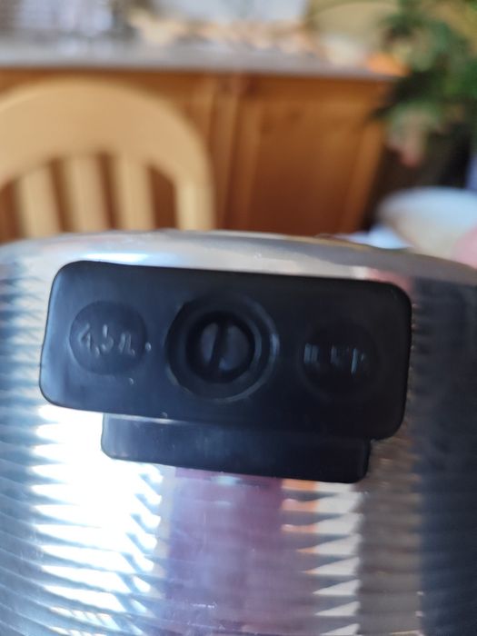 Тенджера под налягане