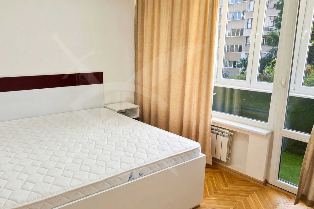 Дава се под наем Тристаен апартамент в Бургас, Лазур - 90 кв.м за 850 € - Снимка #3