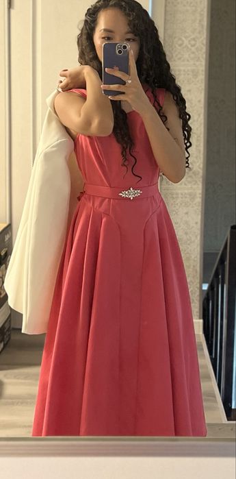 Платье розовое , итальянское, на прокат