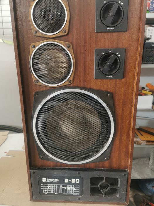 Продам колонки s90, усилитель Бриг