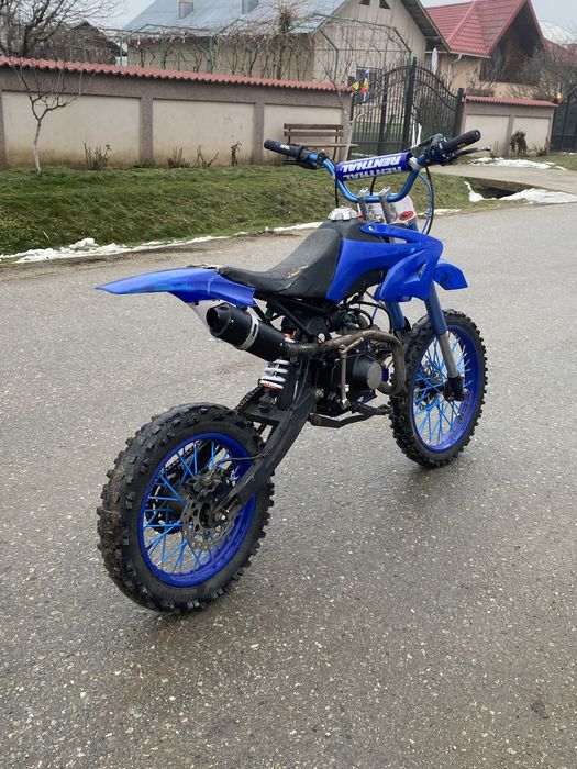 De vanzare cross 125