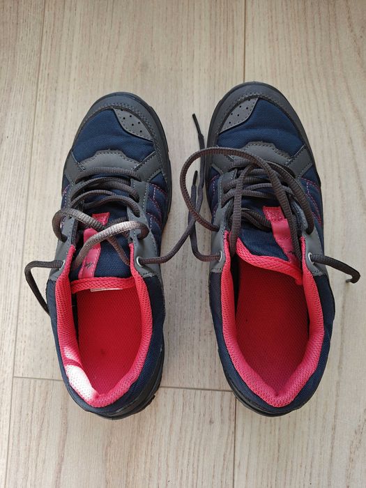 Bocanci drumetie fete marimea 38 Dechatlon