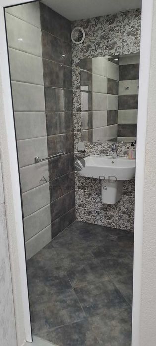 оф.25960 Тристаен реална квадратура/ Кючук Париж