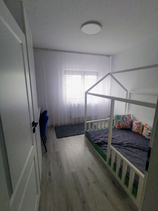 Apartament 3 camere, decomandat – Ovidiu Sud, Vând direct de la proprietar