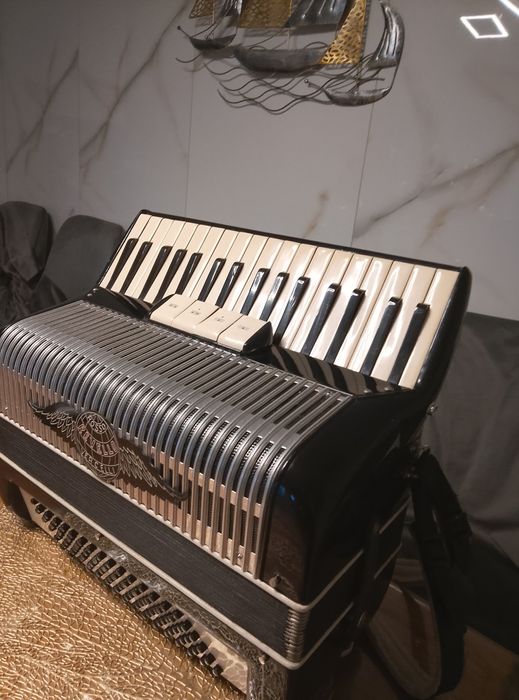 Acordeon Rossi revello vercelli