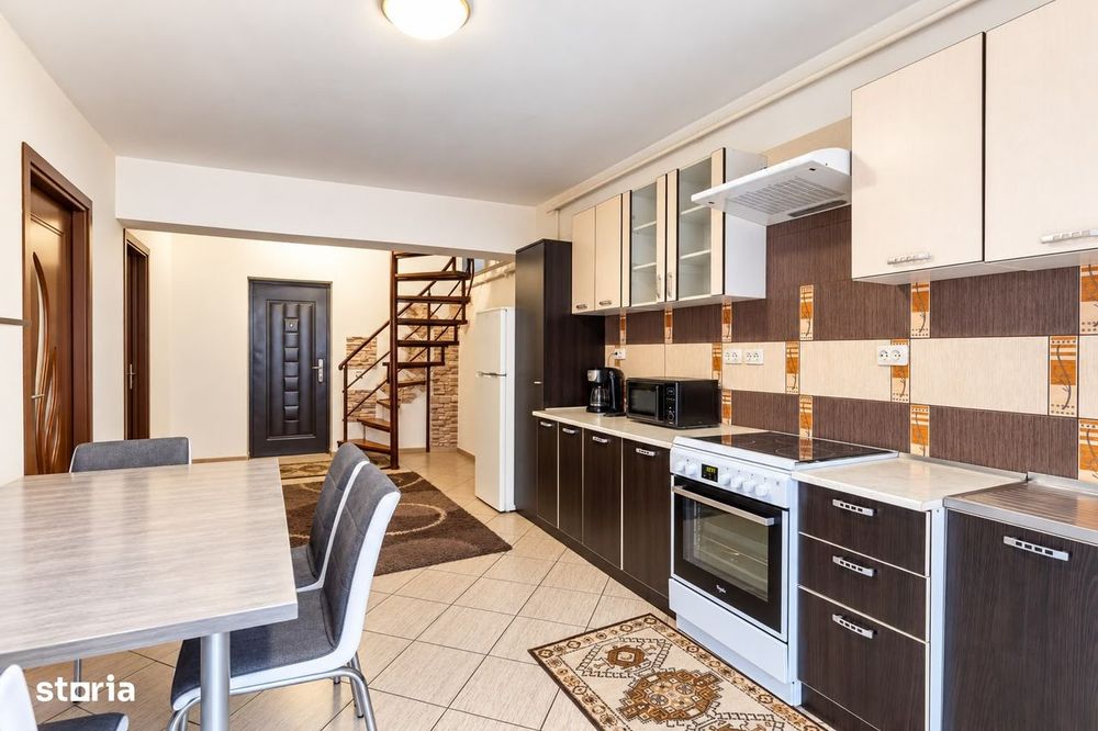 Apartament 3 camere pe doua niveluri, 2 bai, mobilat si utilat, Apahid