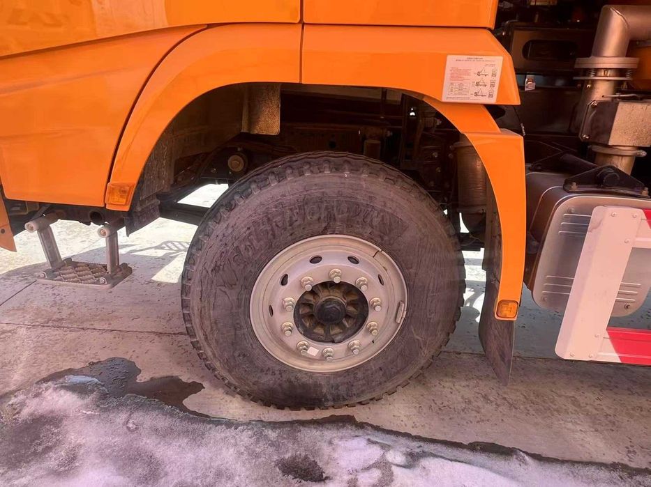 Самосвал Shacman X3000 6×4