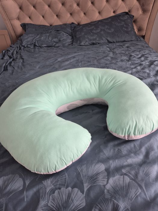 Perna pentru alaptare multifunctionala 3 in 1  Celia Mint Feath