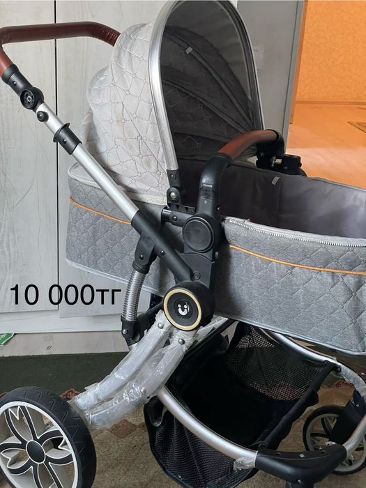 Продам детскую коляску