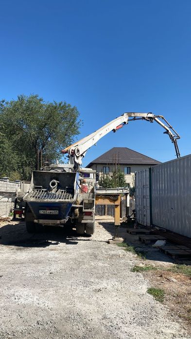 Услуги бетононасоса от20 до 52 метра