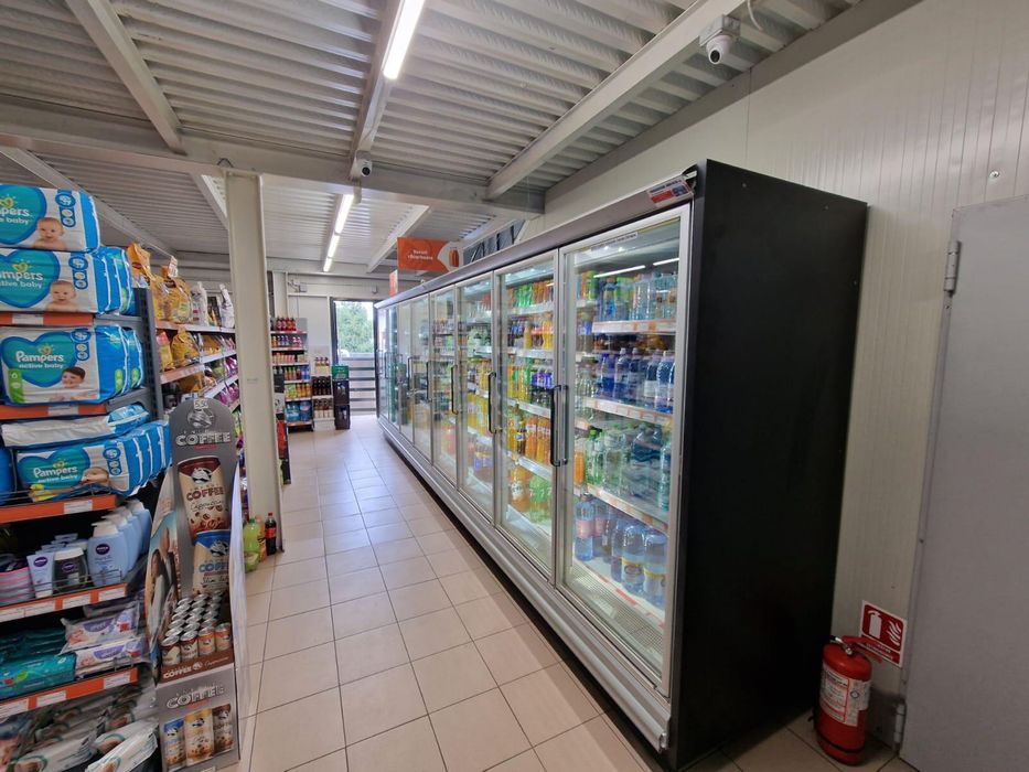 Vitrina frigorifica verticala transport gratuit