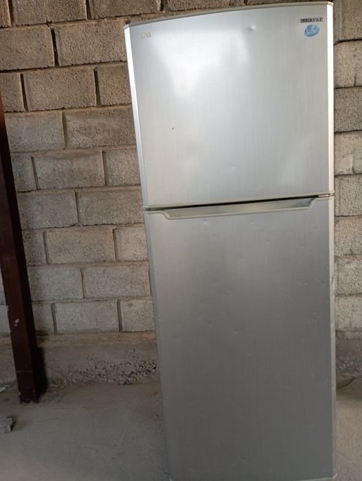 Холодильник 80000