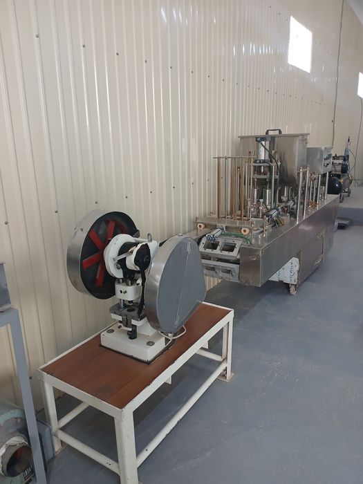 Таблетка пресс ва Упаковка аппарат Сотилади