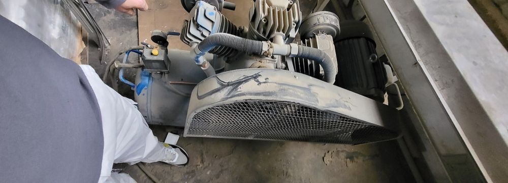 Масляный компрессор Mateus MS03309