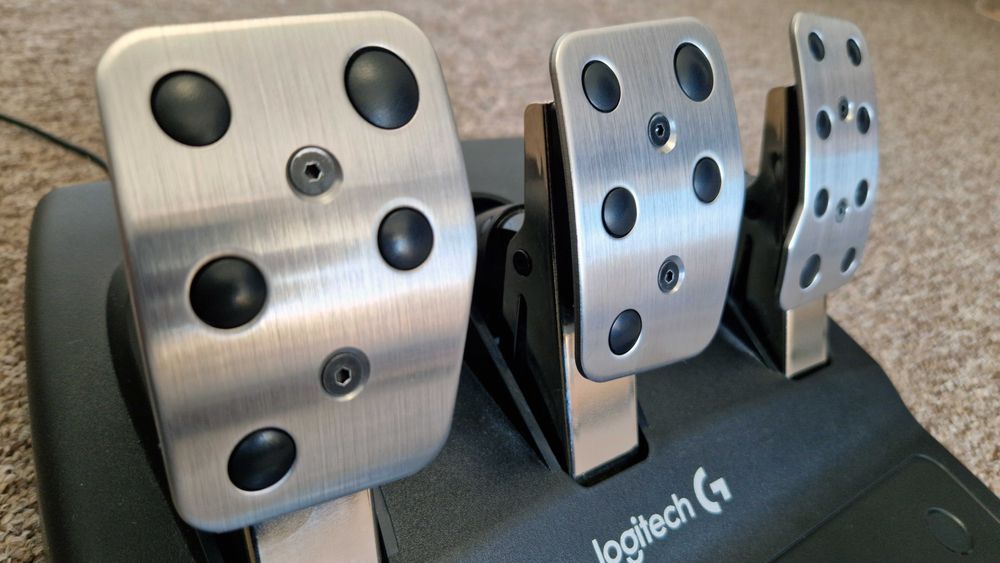 Volan Logitech G920 Driving Force pentru PC, Xbox