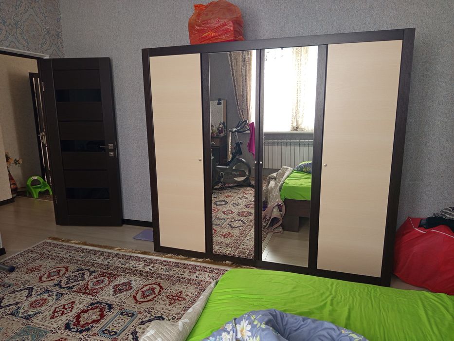 Мебель для спальни (Шифаньер)