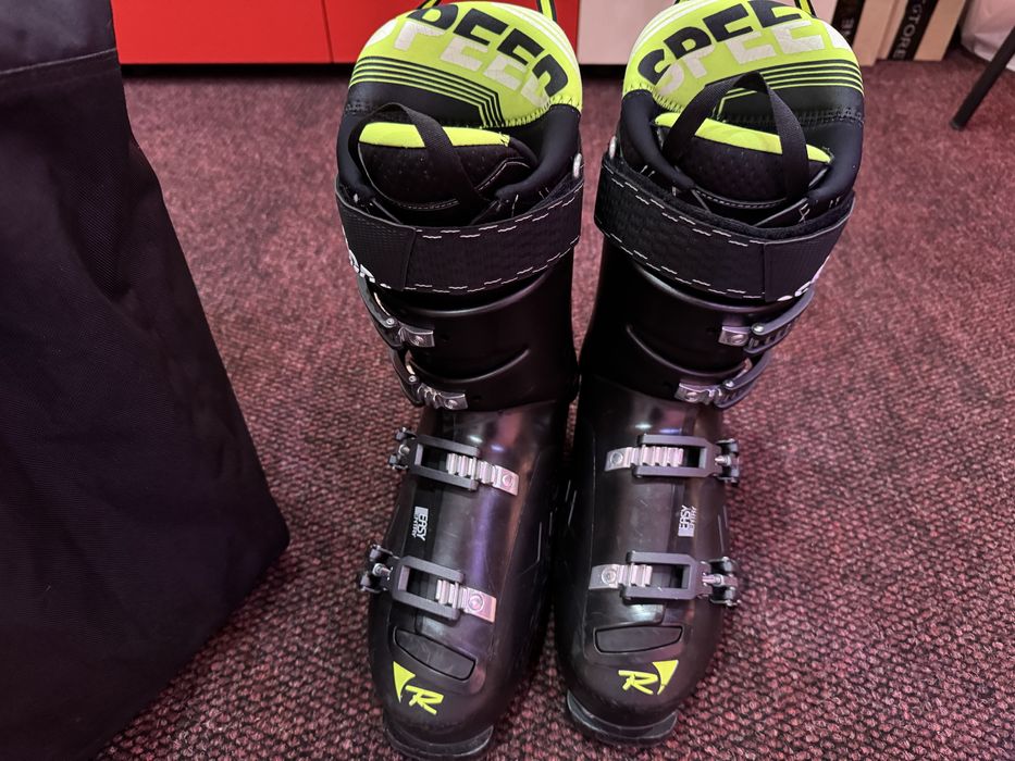 Clapari barbati Rossignol Speed flex 100 marime 44 mondo 28,5 cm