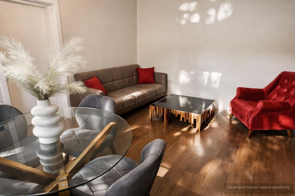 Дава се под наем Тристаен апартамент в Пловдив, Център - 75 кв.м за 698.19 € - Снимка #2