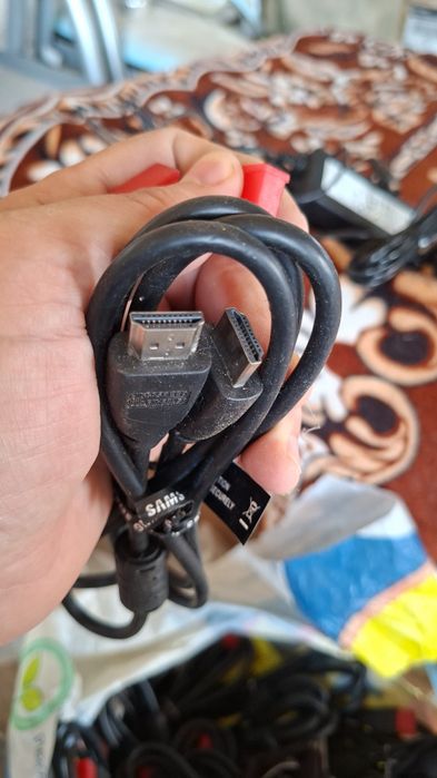 Cabluri HDMI/HDMI Samsung 2+1 gratis