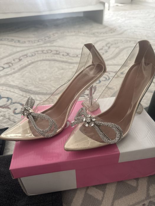 Туфли сатылады 1-2рет киілген ар