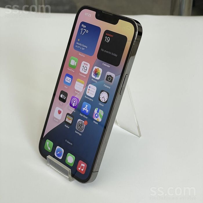 iPhone 15 pro max в хорошем качестве