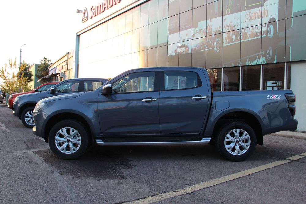 D-MAX Oksus LS Isuzu