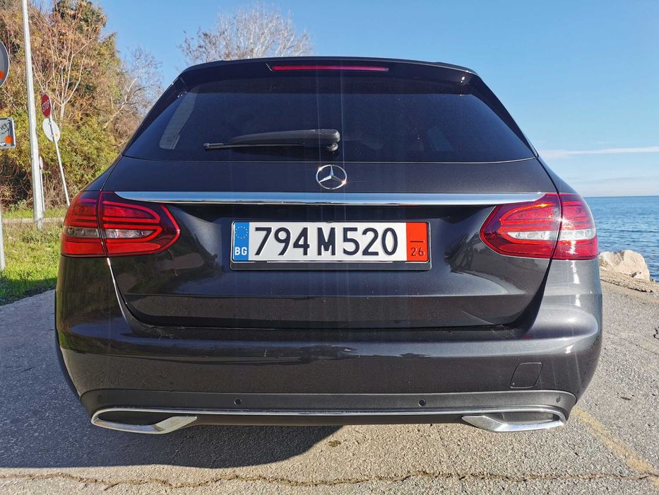 Mercedes-Benz C220d 194кс. Facelift/9G/LED/NAVI/CAMERA