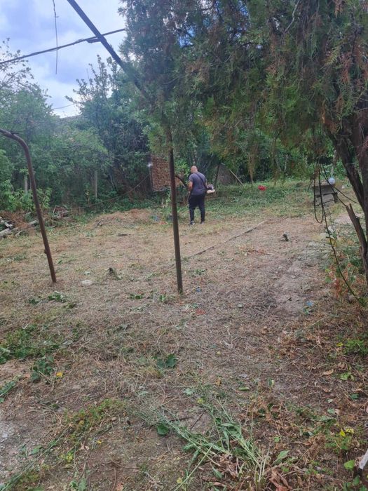 Косене почистване на дворове