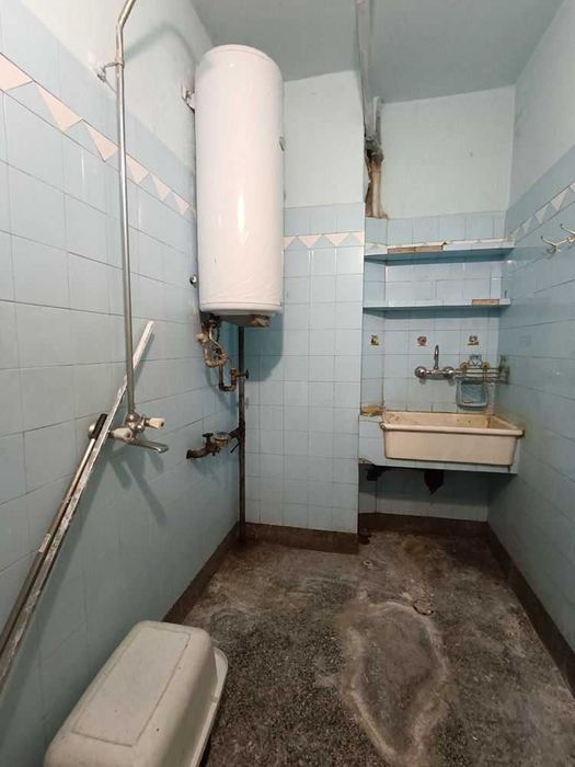 Продава се Тристаен апартамент в Велико Търново, Център - 100 кв.м за 1315 €/кв.м - Снимка #8