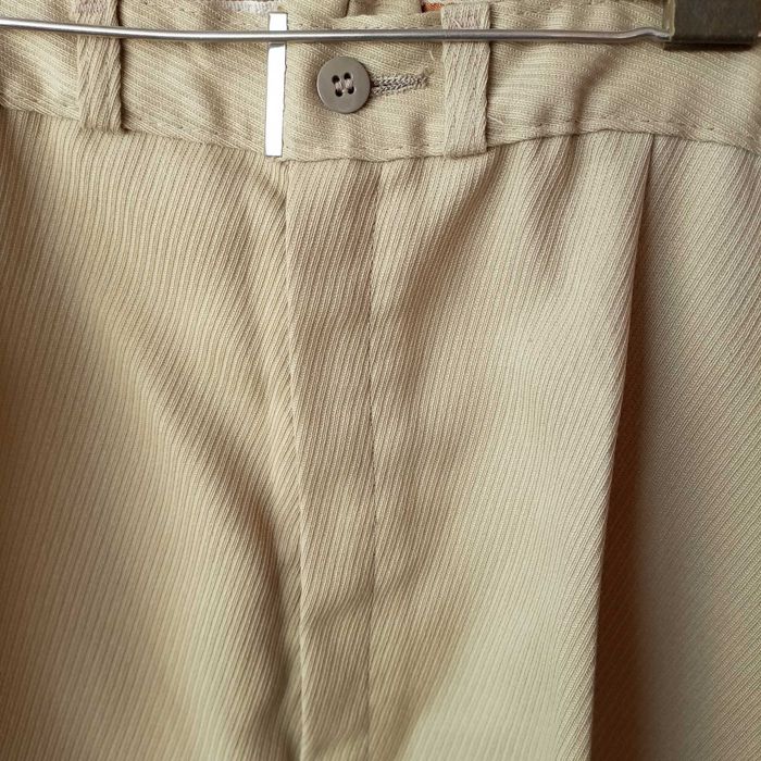 Брюки мужские 54 р. Песочного цвета