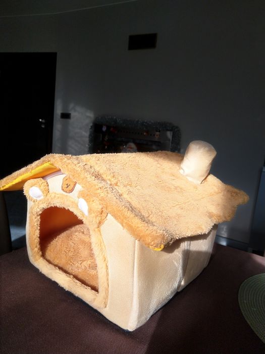 Къща легло за мини йорки или чихи