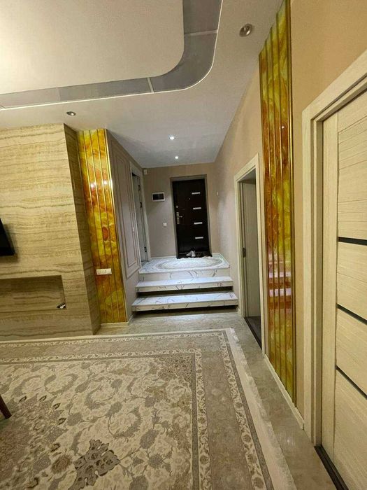 Чиланзар -2 Торговый центр 3/1/4 Евро Квартира