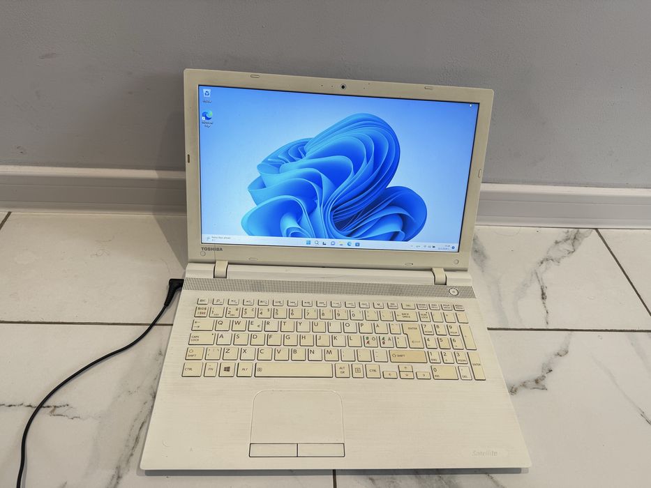 Toshiba Satellite C55-C  HDD- 1000 Gb