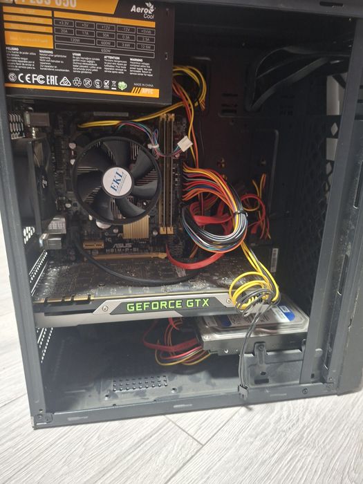 Desktop gaming mid-low ruleaza gta 5, cs2 fara probleme