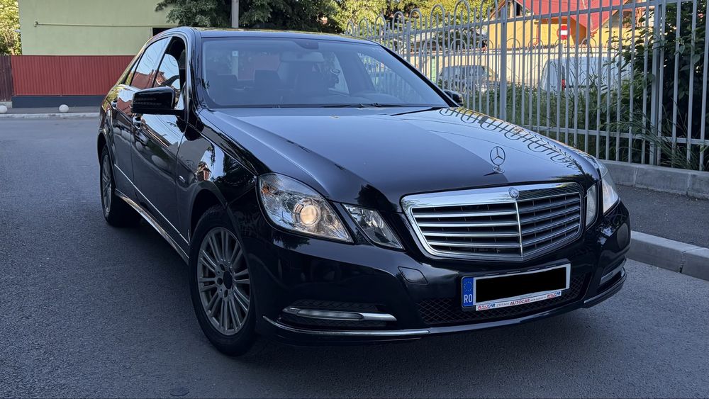 Mercedes E Class  - 2012 - ELEGANCE - 7G-TRONIC