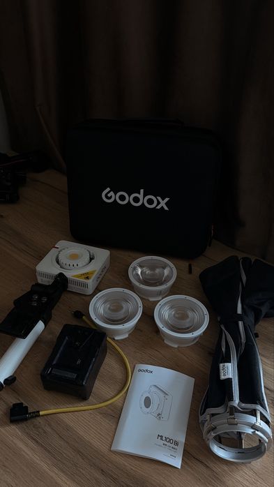 Godox ML100BI full setup!