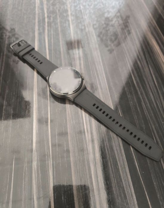 Продам часы HUAWEI WATCH GT 2 PRO-FBD в идеальном состояние !