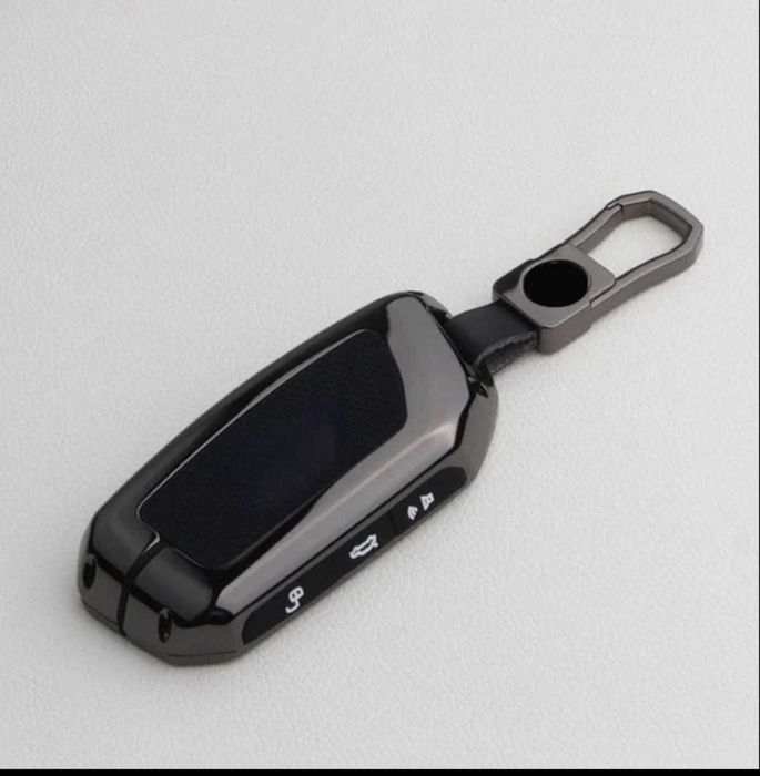 Силиконов или алуминиев кейс за ключ БМВ