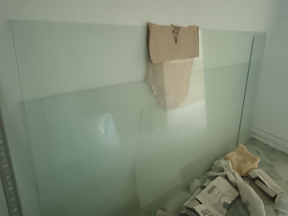 Продается стекло