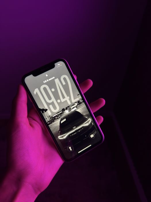 iPhone 11  silver