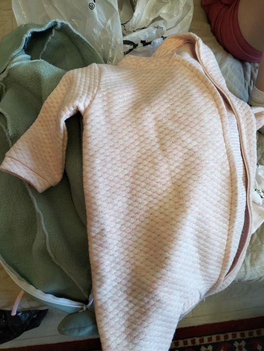 Вещи для девочки. За плитку шоколада