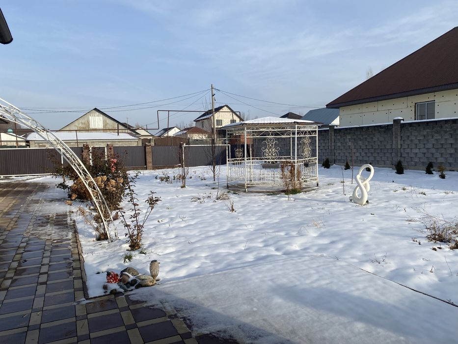 Продается дом пос.Кызыл Кайрат